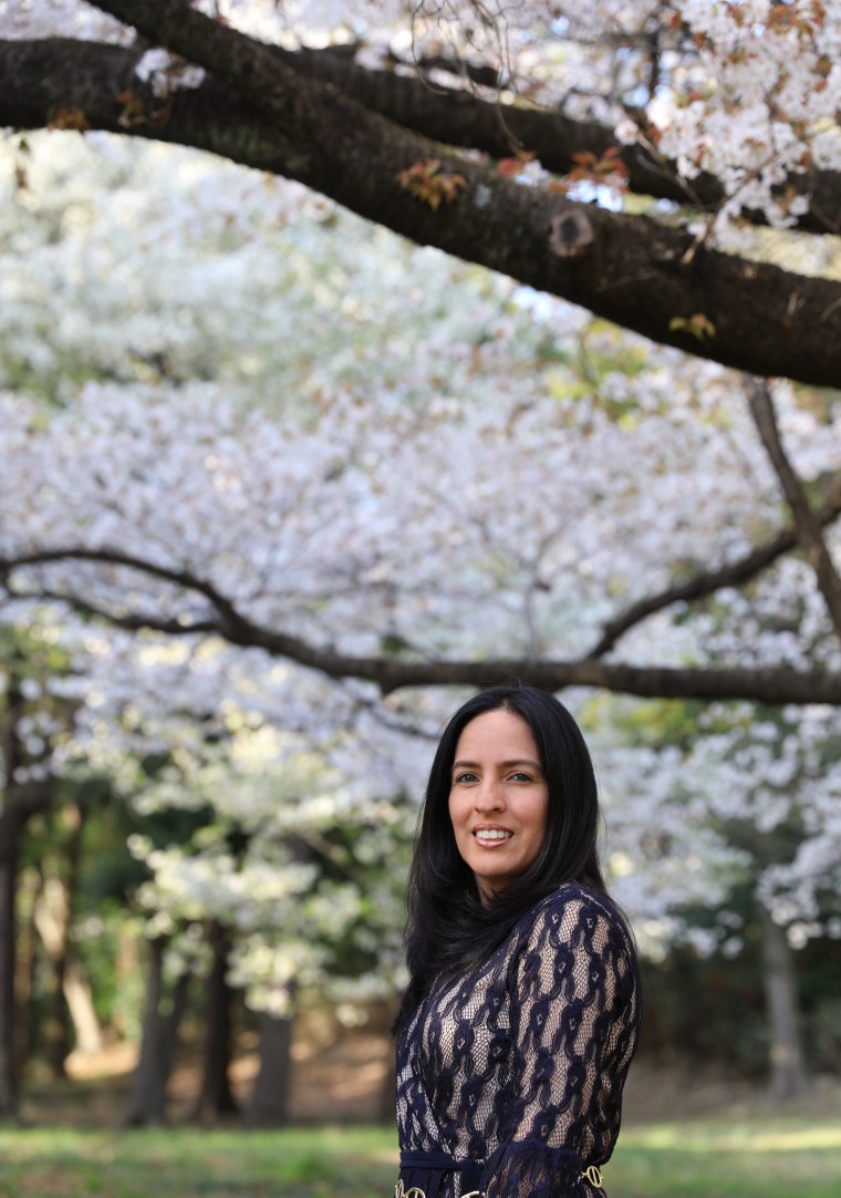 E69AC05E-AF83-4C9C-B5D2-1D03202331AB